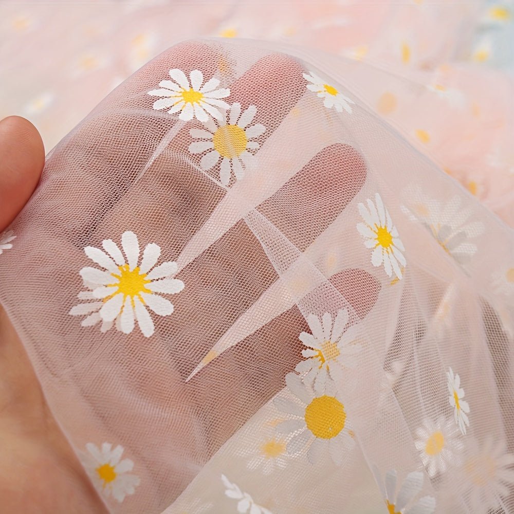 1pc Golden Chrysanthemum Printed Organza Fabric, Floral Pattern, 30gsm, 100% Polyester, Precuts, Hand Wash Only, for DIY Hair Band, Wedding, Birthday Decorations, Flower Wrapping -