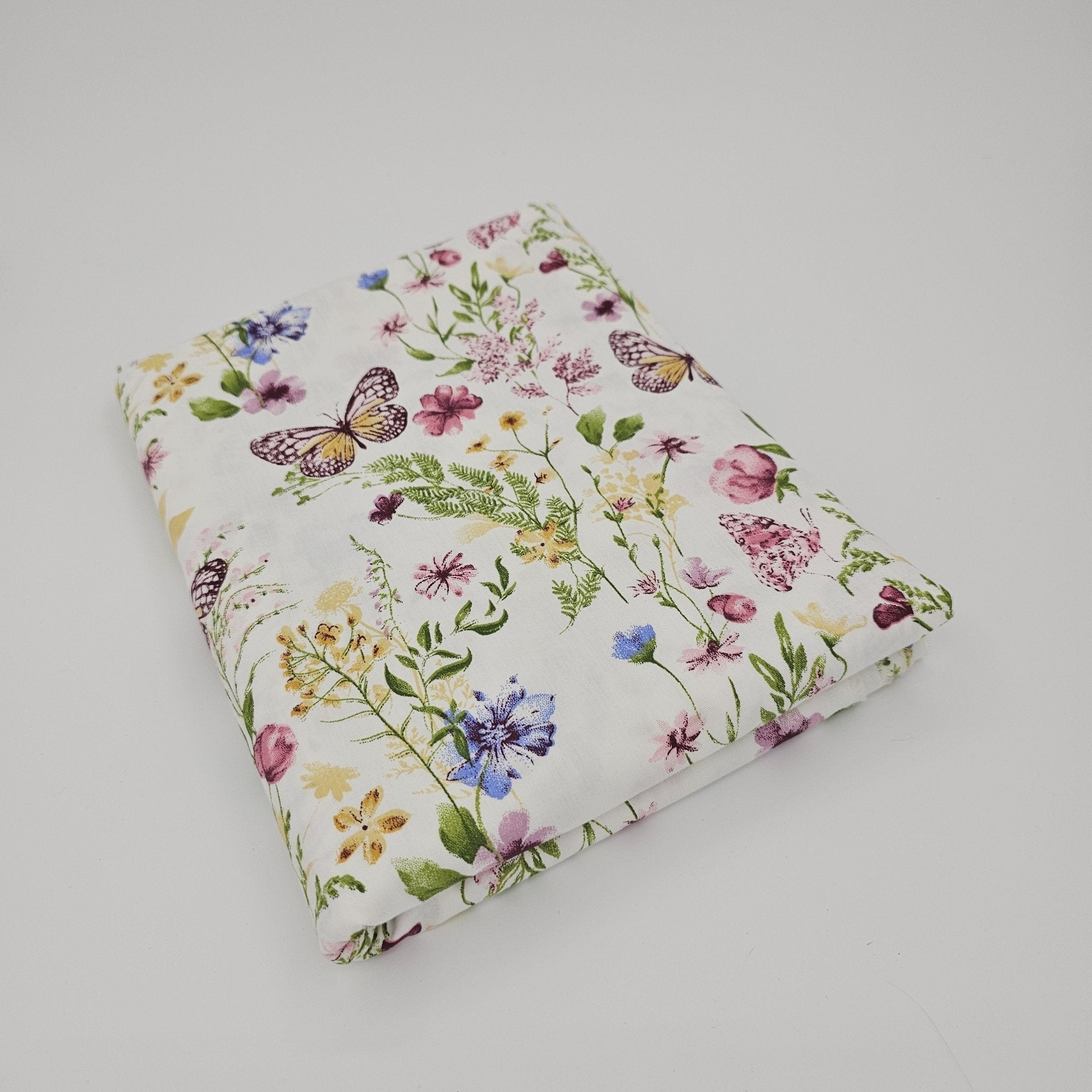 Pure Cotton Butterfly Flower Print Fabric, DIY Pure Cotton Handkerchief Material, Can Be Used for DIY Pillowcase Bedding Home Curtain Tablecloth Bag Mask -