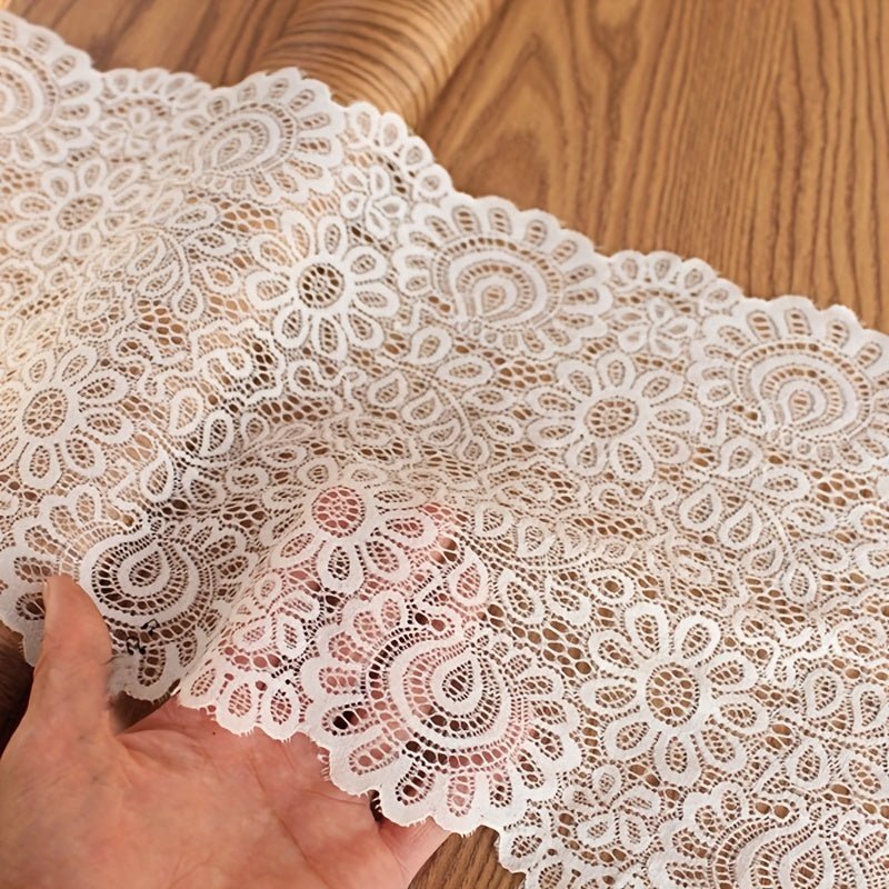 White And Black Elastic Lace Simple Flower Lace Design Garment Tape For Sewing -