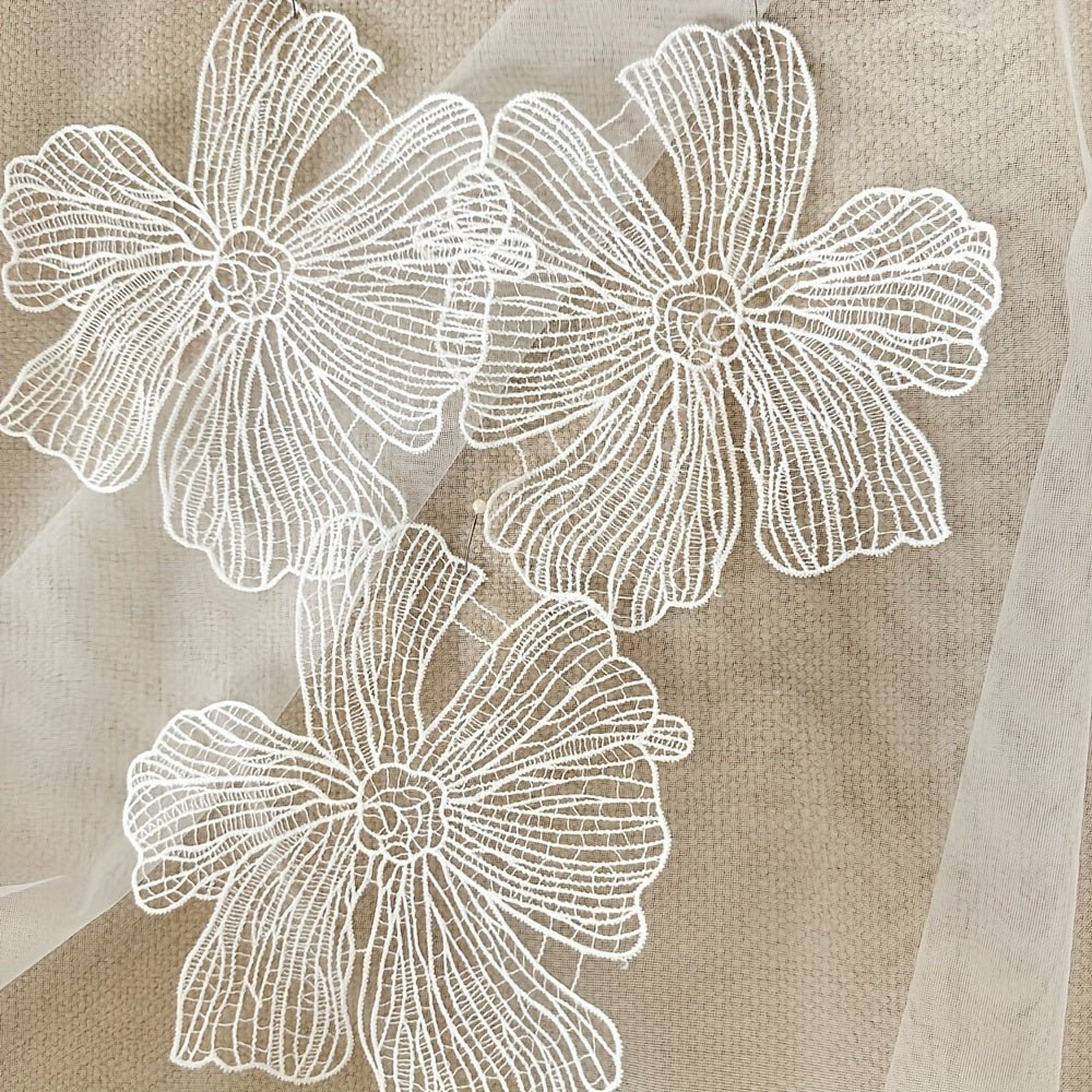 5pcs Exquisite Milk Fiber Fabric Flower Chips Lace Flower Cloth Stickers Patches Headwear Wedding Dress Costume Decoration Accessories - 
