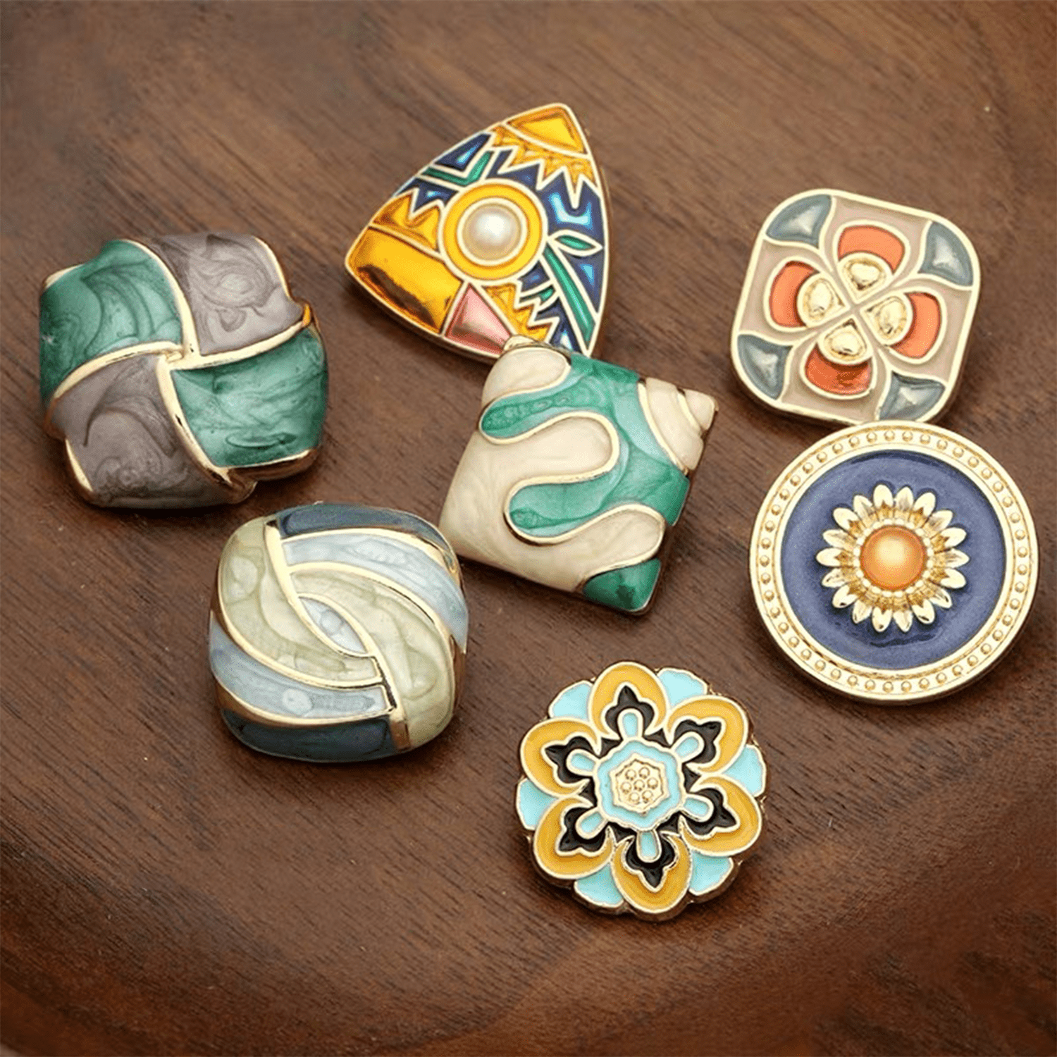 7 pcs Set Luxury Enamel Craft Buttons - 