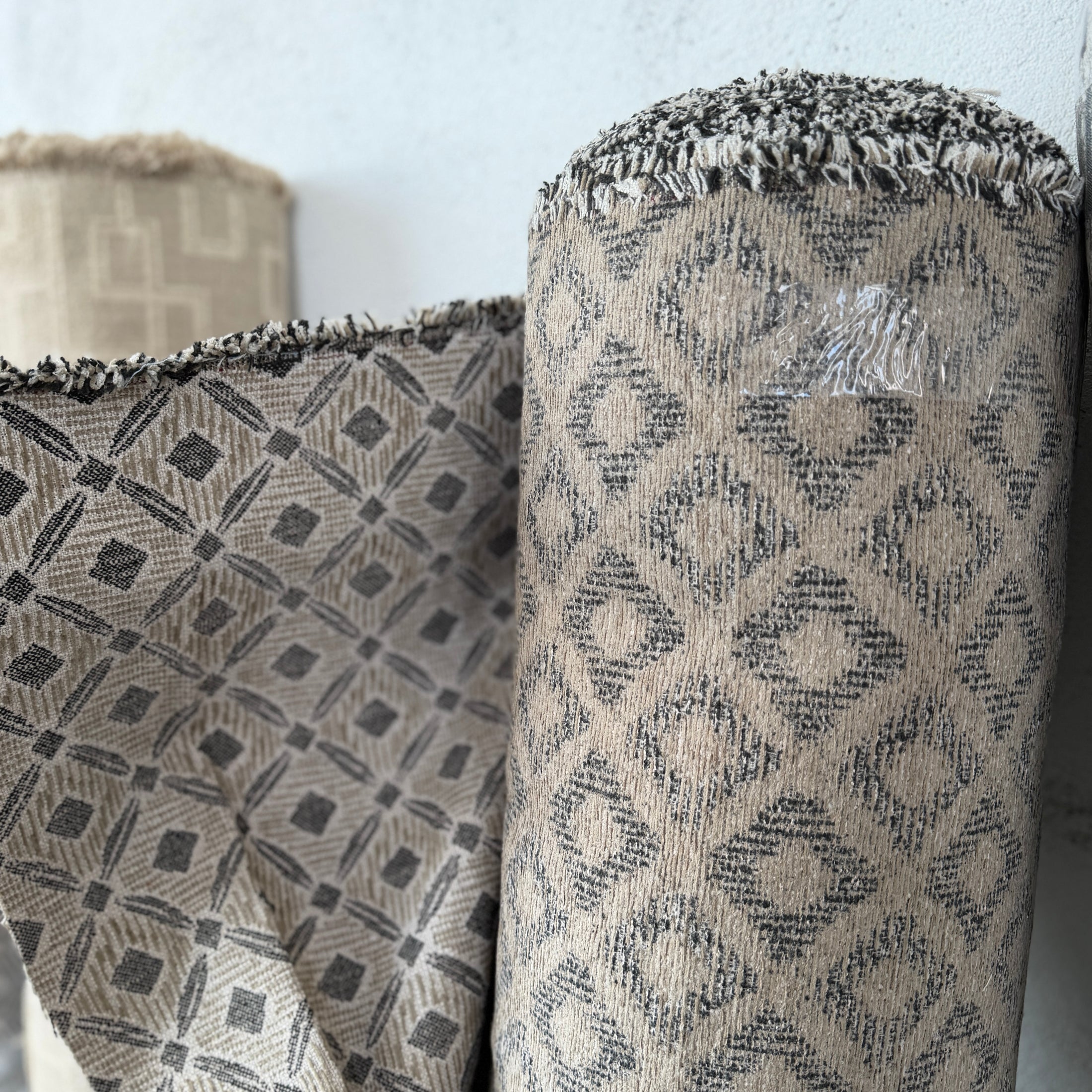 Vintage Diamond Lattice Jacquard Upholstery Fabric