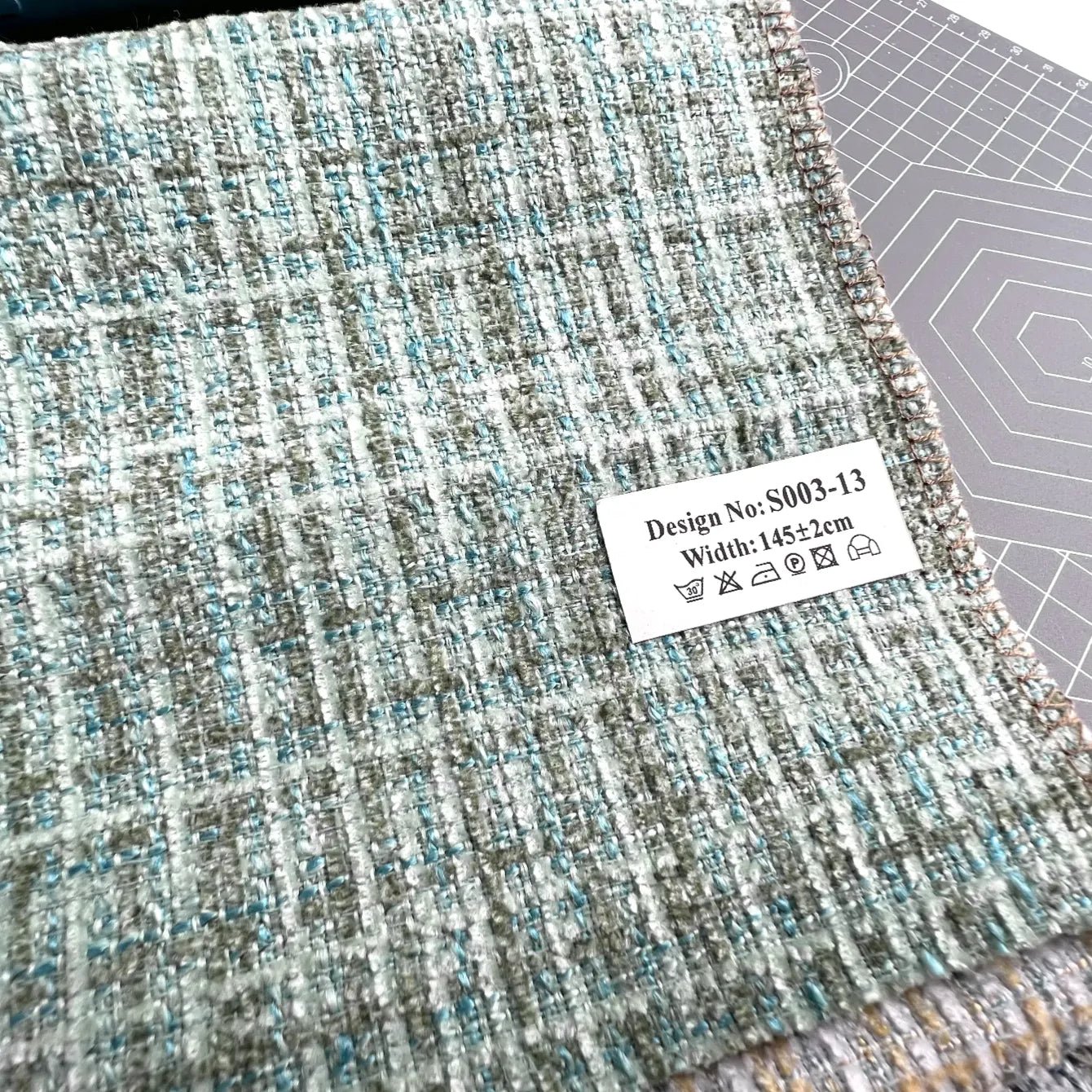 LasilkFabric Chic Fragrant Breeze Style Upholstery Fabric - 